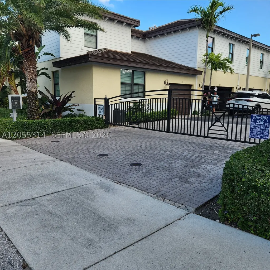 839 S Ocean Boulevard Pompano Beach FL 33062