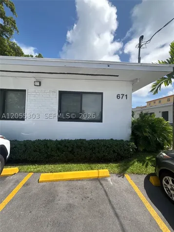 671 SW 7th Street Miami FL 33130