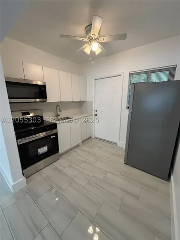 671 SW 7th Street Miami FL 33130