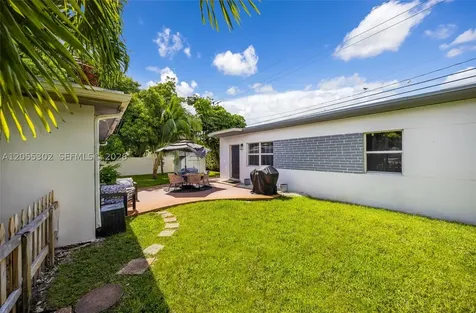 910 NE 81st Street Miami FL 33138