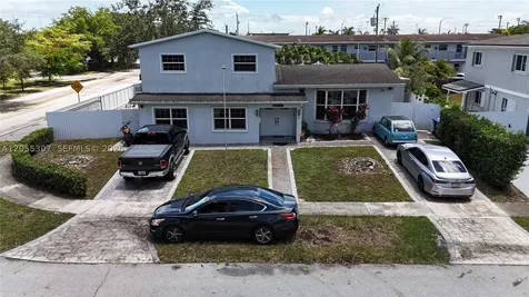 7400 NW 1st Court Pembroke Pines FL 33024