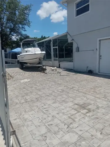 7400 NW 1st Court Pembroke Pines FL 33024