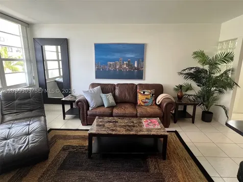 100 Lincoln Road Miami Beach FL 33139