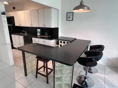100 Lincoln Road Miami Beach FL 33139