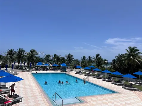 100 Lincoln Road Miami Beach FL 33139