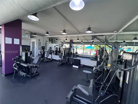 100 Lincoln Road Miami Beach FL 33139