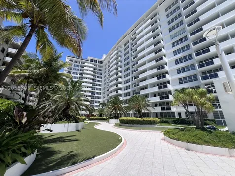 100 Lincoln Road Miami Beach FL 33139