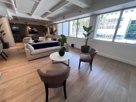 100 Lincoln Road Miami Beach FL 33139