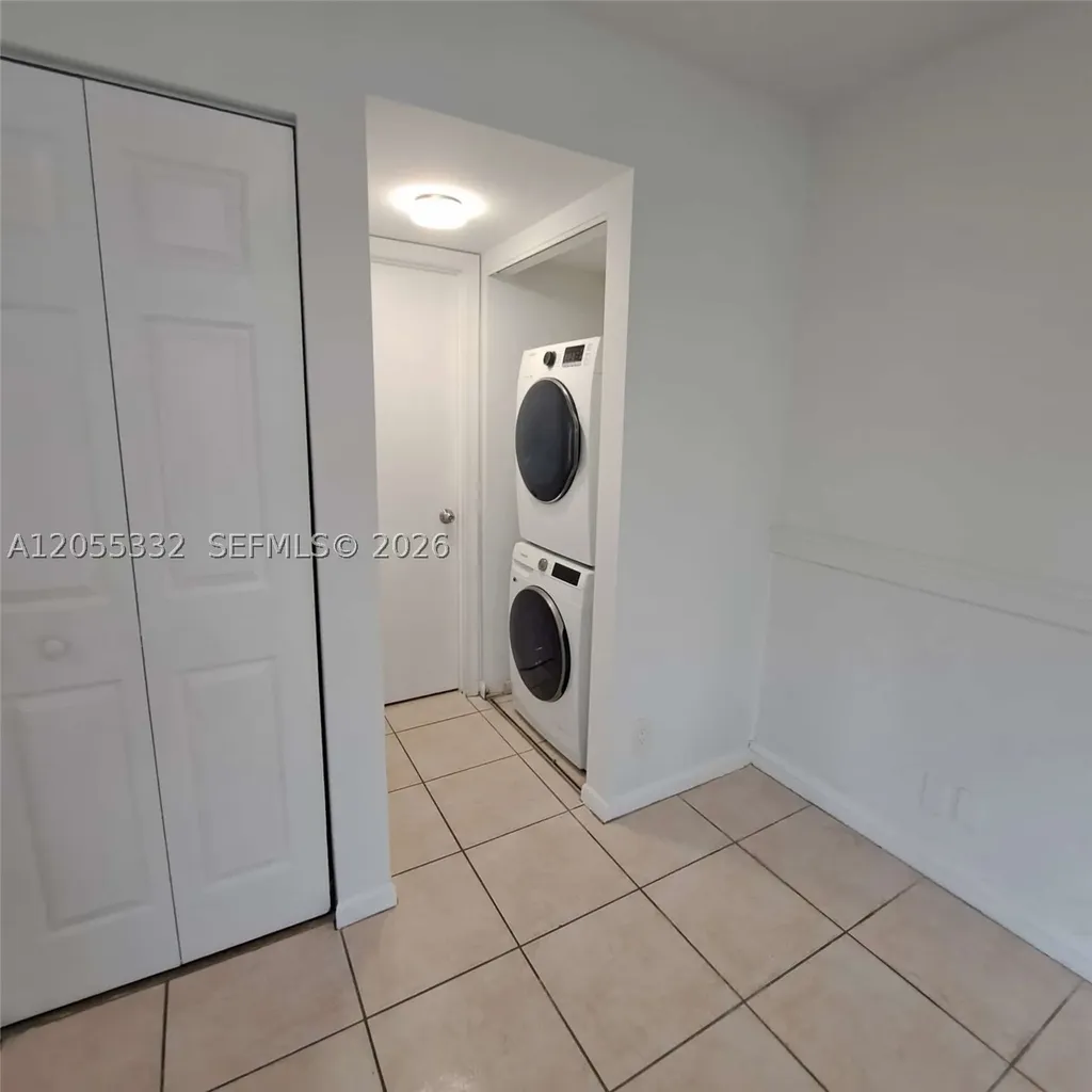 2501 NW 99th Avenue Coral Springs FL 33065