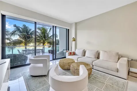 10201 E Bay Harbor Drive Bay Harbor Islands FL 33154