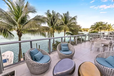 10201 E Bay Harbor Drive Bay Harbor Islands FL 33154