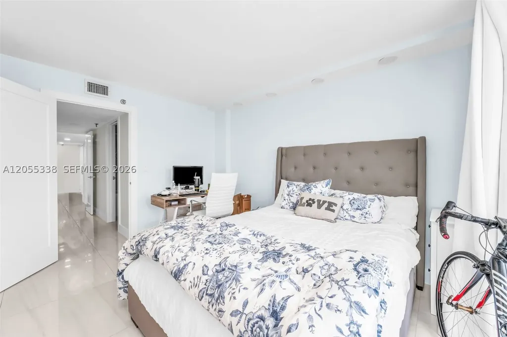 3912 S Ocean Boulevard Highland Beach FL 33487