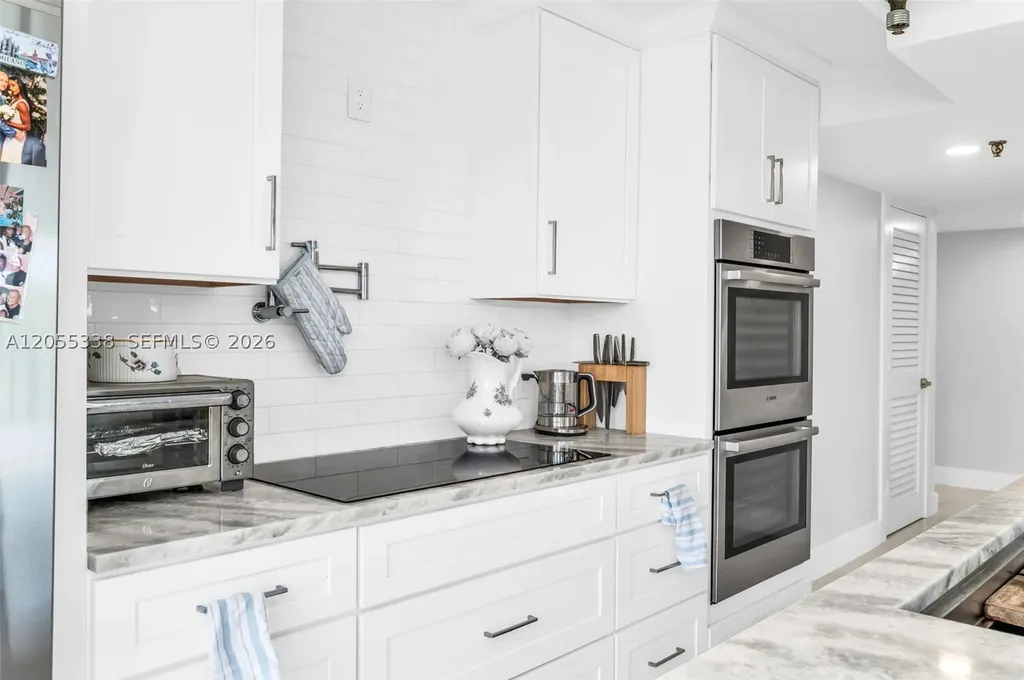 3912 S Ocean Boulevard Highland Beach FL 33487