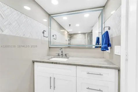 3912 S Ocean Boulevard Highland Beach FL 33487