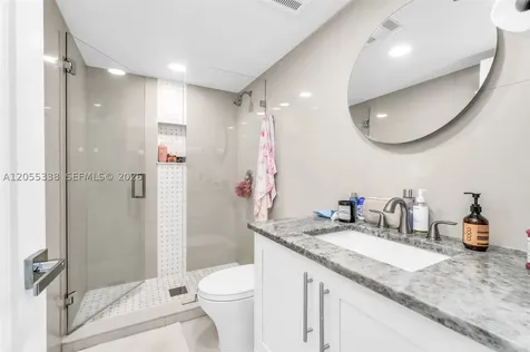 3912 S Ocean Boulevard Highland Beach FL 33487