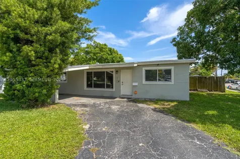 2729 Sunshine Boulevard Miramar FL 33023