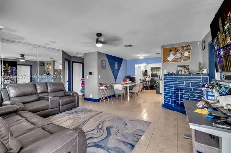 2729 Sunshine Boulevard Miramar FL 33023