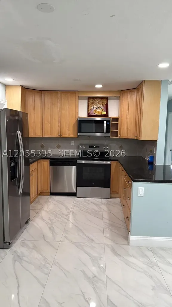 9 SE 10th Court Deerfield Beach FL 33441