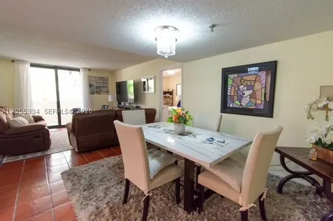 1621 Collins Avenue Miami Beach FL 33139