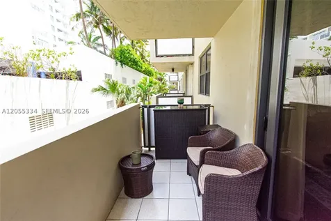 1621 Collins Avenue Miami Beach FL 33139