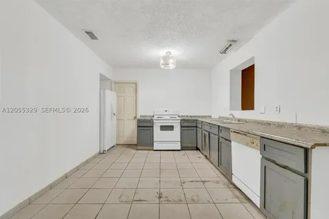 9921 SW 165th Terrace Miami FL 33157