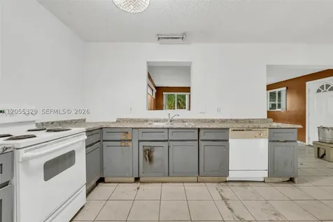 9921 SW 165th Terrace Miami FL 33157