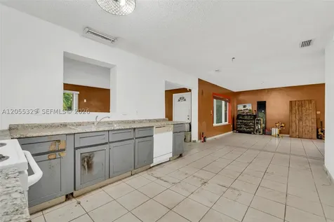 9921 SW 165th Terrace Miami FL 33157