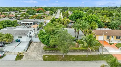 9921 SW 165th Terrace Miami FL 33157