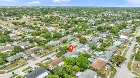 9921 SW 165th Terrace Miami FL 33157