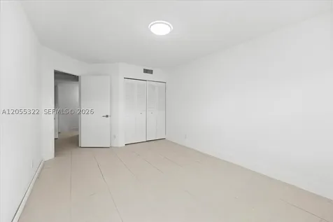 8290 Lake Drive Doral FL 33166