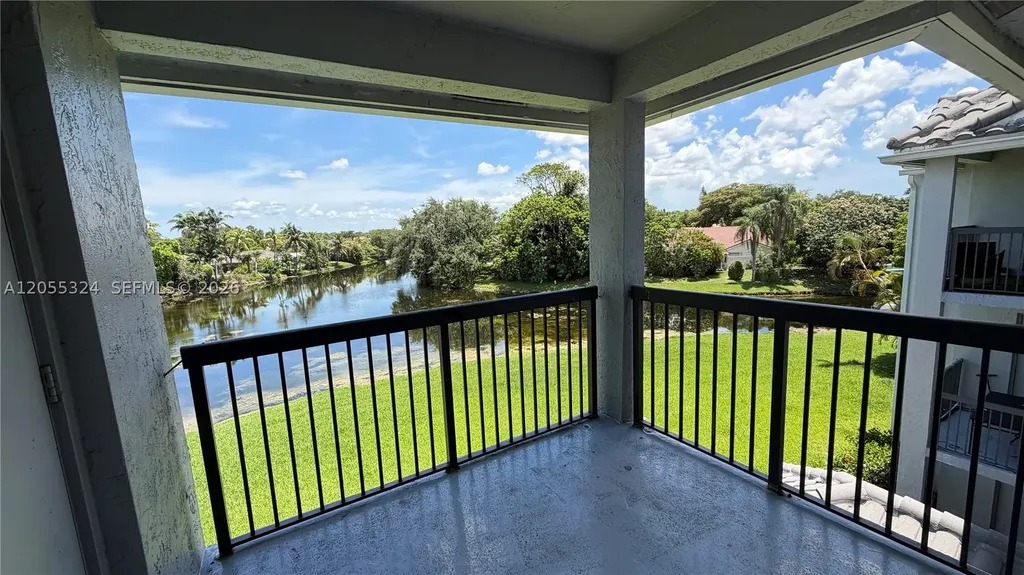 11225 W Atlantic Boulevard Coral Springs FL 33071