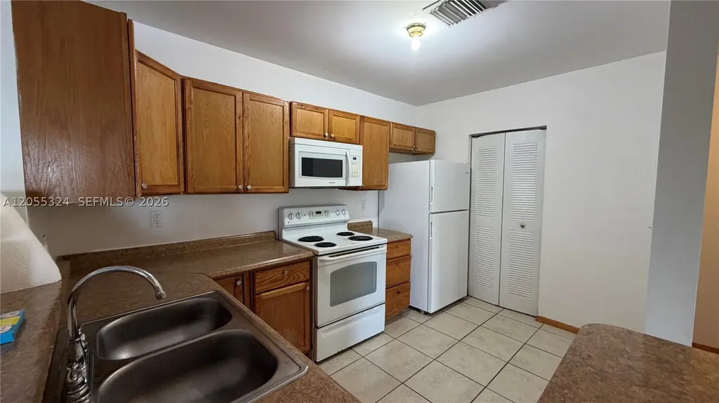 11225 W Atlantic Boulevard Coral Springs FL 33071