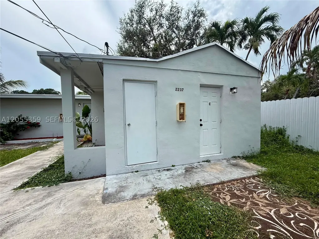 2237 Wilson Street Hollywood FL 33020