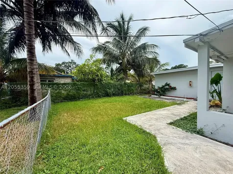 2237 Wilson Street Hollywood FL 33020