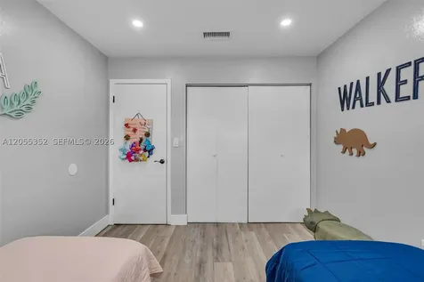 5725 SW 132nd Court Miami FL 33183