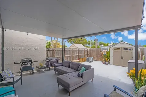 5725 SW 132nd Court Miami FL 33183