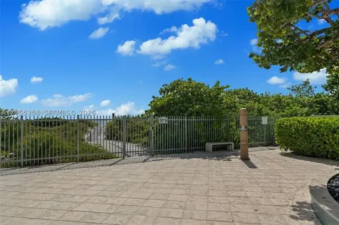 200 Ocean Lane Drive Key Biscayne FL 33149