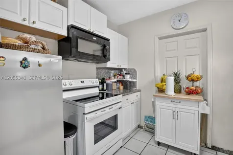 3501 SW 40th Avenue West Park FL 33023