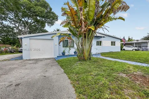 3501 SW 40th Avenue West Park FL 33023