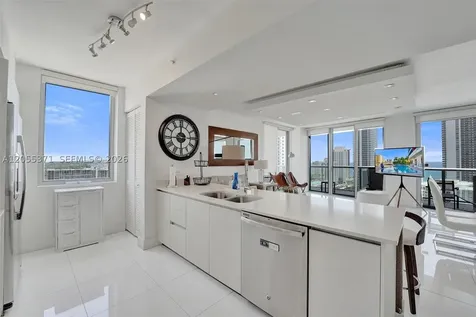 2600 E Hallandale Beach Boulevard Hallandale Beach FL 33009