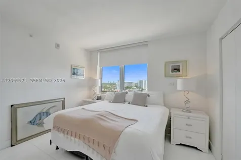 2600 E Hallandale Beach Boulevard Hallandale Beach FL 33009