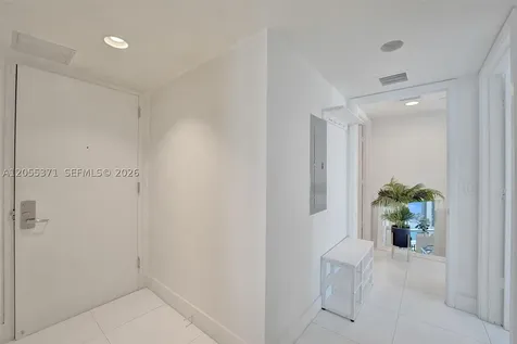 2600 E Hallandale Beach Boulevard Hallandale Beach FL 33009