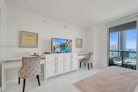 2600 E Hallandale Beach Boulevard Hallandale Beach FL 33009