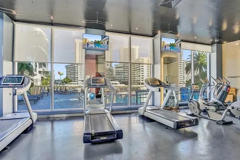 2600 E Hallandale Beach Boulevard Hallandale Beach FL 33009