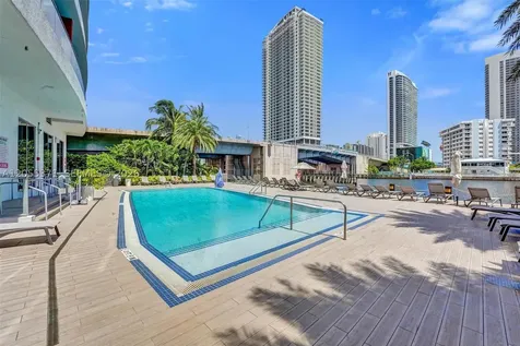 2600 E Hallandale Beach Boulevard Hallandale Beach FL 33009