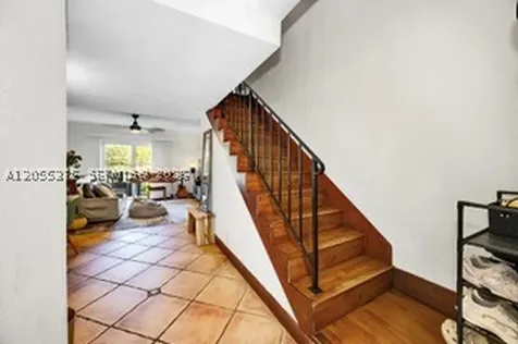 6709 N Kendall Drive Pinecrest FL 33156