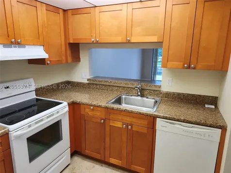 9311 Orange Grove Drive Davie FL 33324