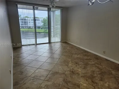 9311 Orange Grove Drive Davie FL 33324