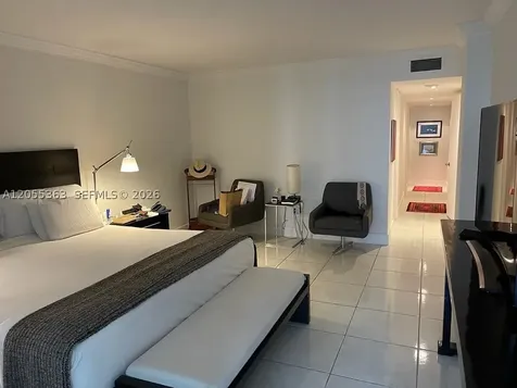 600 Grapetree Drive Key Biscayne FL 33149