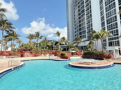 18101 Collins Avenue Sunny Isles Beach FL 33160